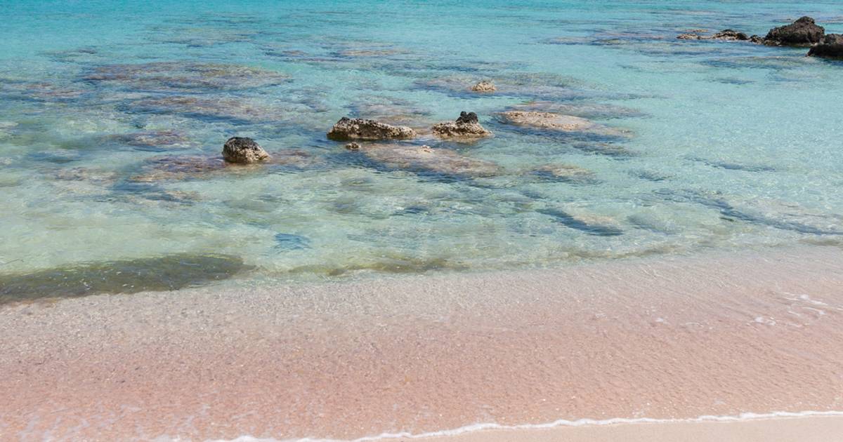 Best Time To See Pink Sand Beaches In Crete When Where To See