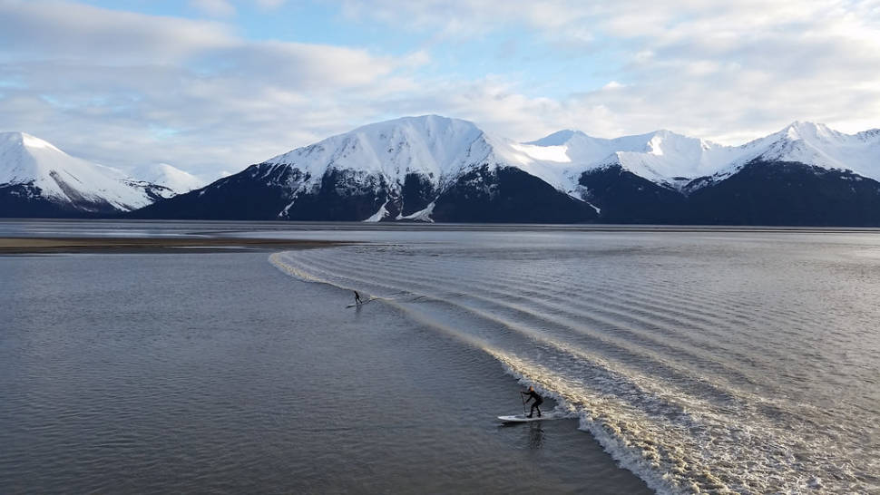 Bore Tide in Alaska - Best Time