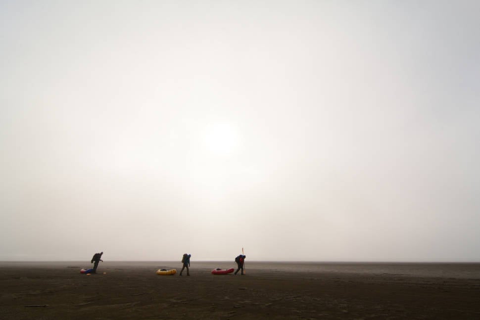 Dragging the packrafts for the last mile to the Arctic Ocean