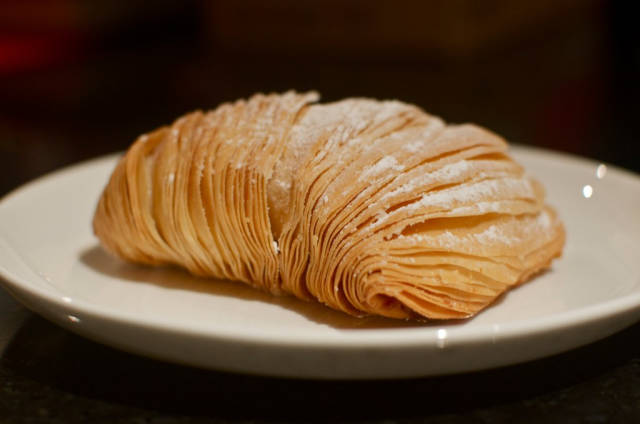 Sfogliatella Santa Rosa in Amalfi Coast - Best Time