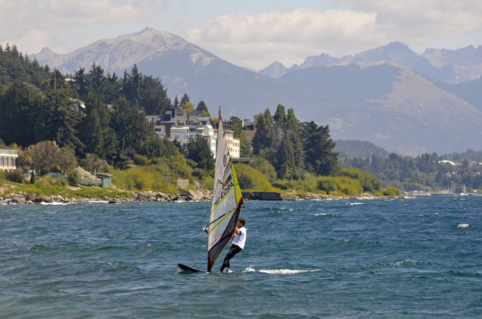 Best time to see Windsurfing in Argentina