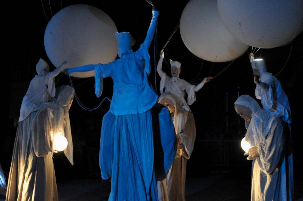 Best time to see La Strada Street Theatre Festival in Austria