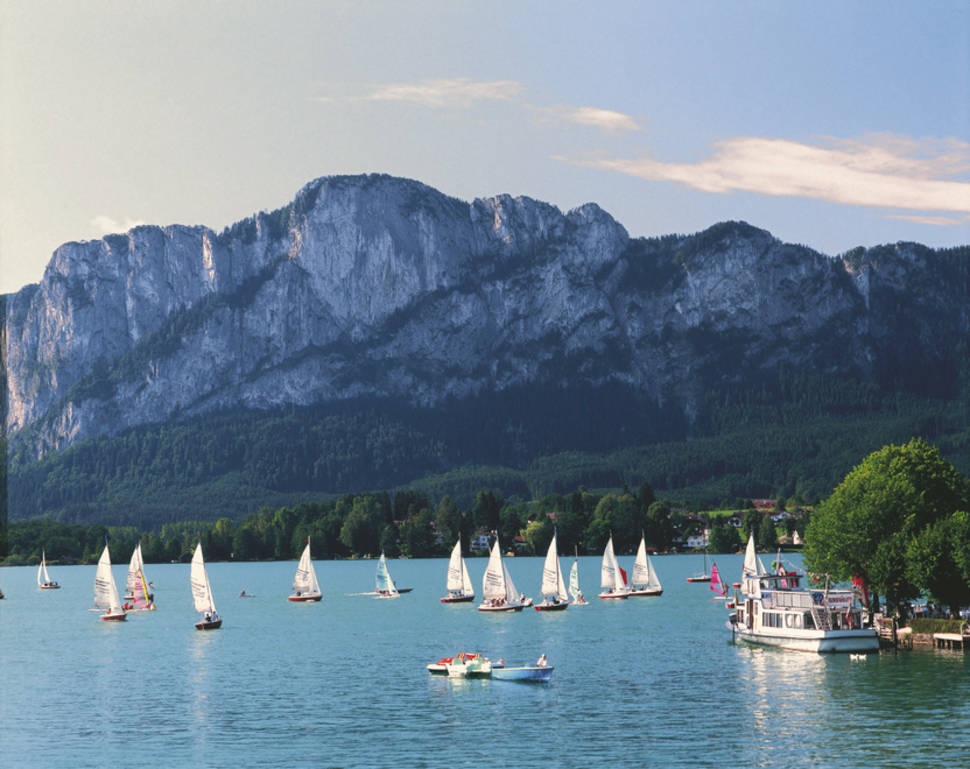 Best time to see Lake Holidays Season in Austria