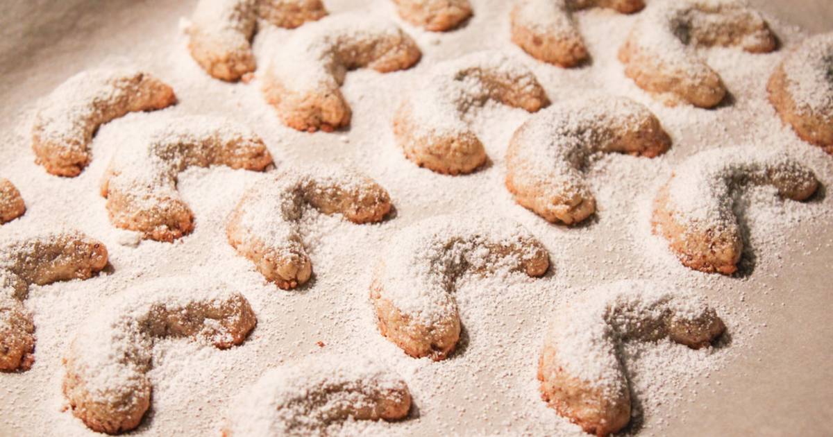 Vanillekipferl—a Christmas Cookie in Austria - Best Time