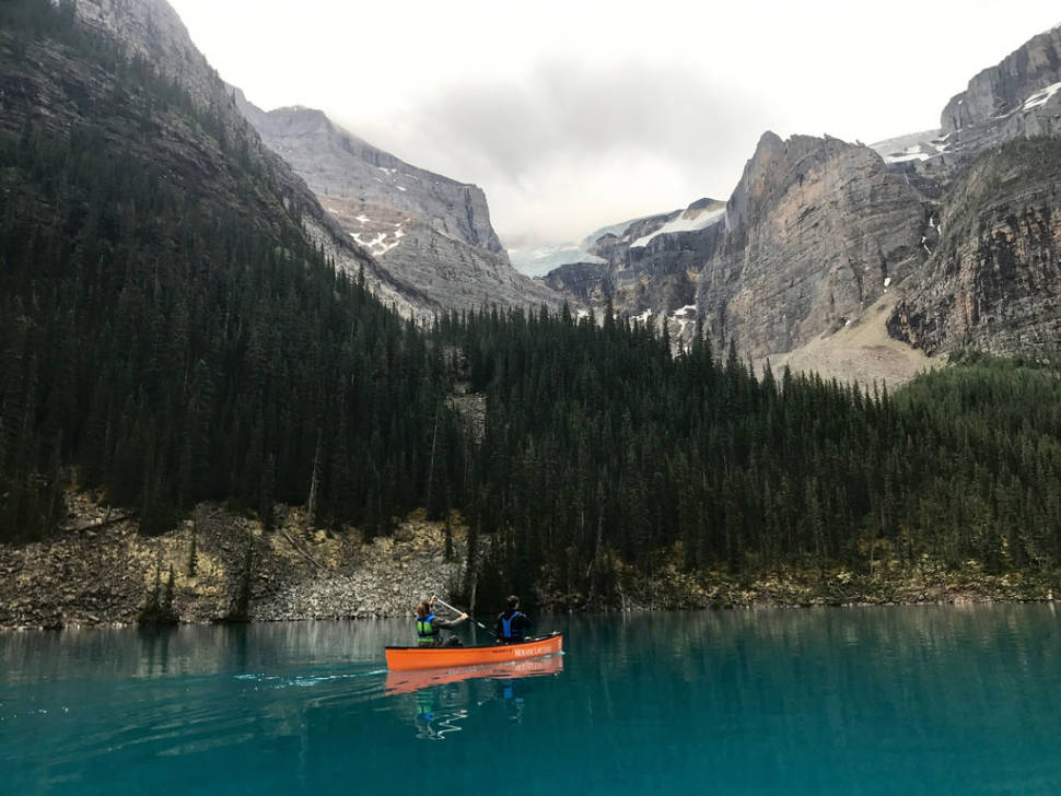 Best time for Moraine Lake in Banff & Jasper National Parks