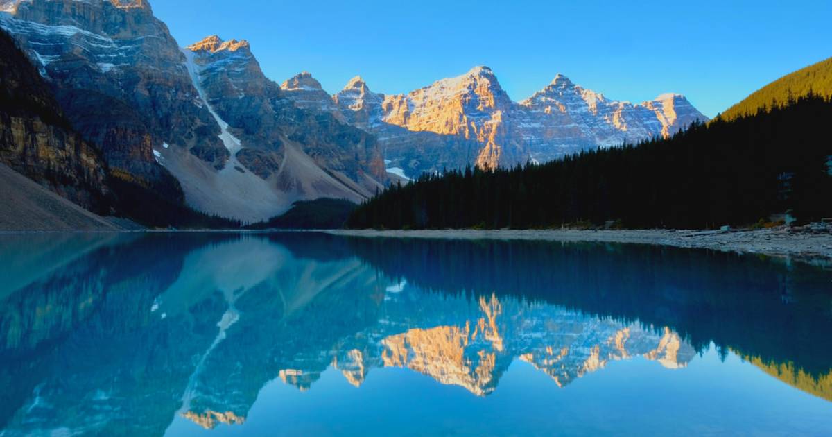 Moraine Lake in Banff & Jasper National Parks - Best Time