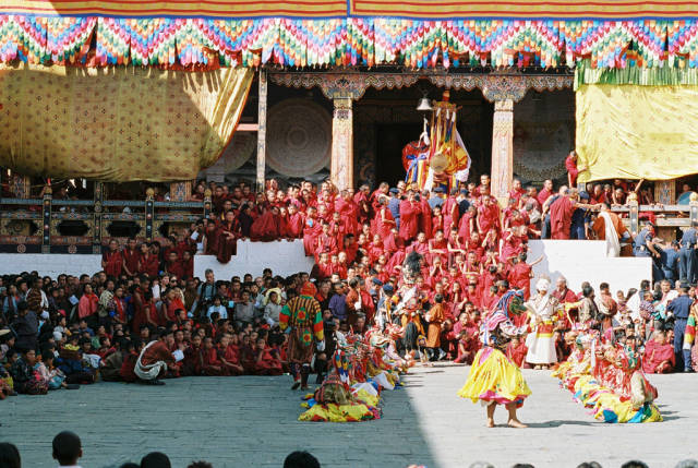 Thimphu Tshechu in Bhutan - Best Season