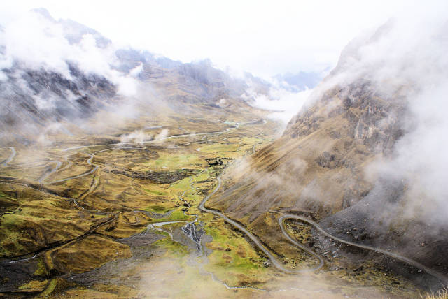 The Death Road (Camino a los Yungas) in Bolivia - Best Time