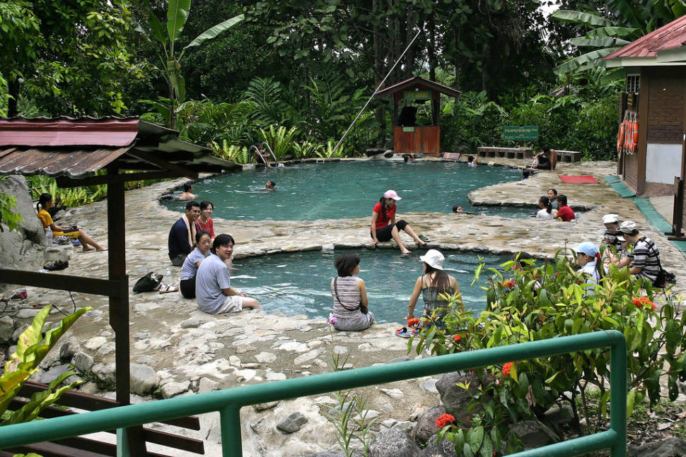 Hot Springs Off Season in Borneo - Best Time
