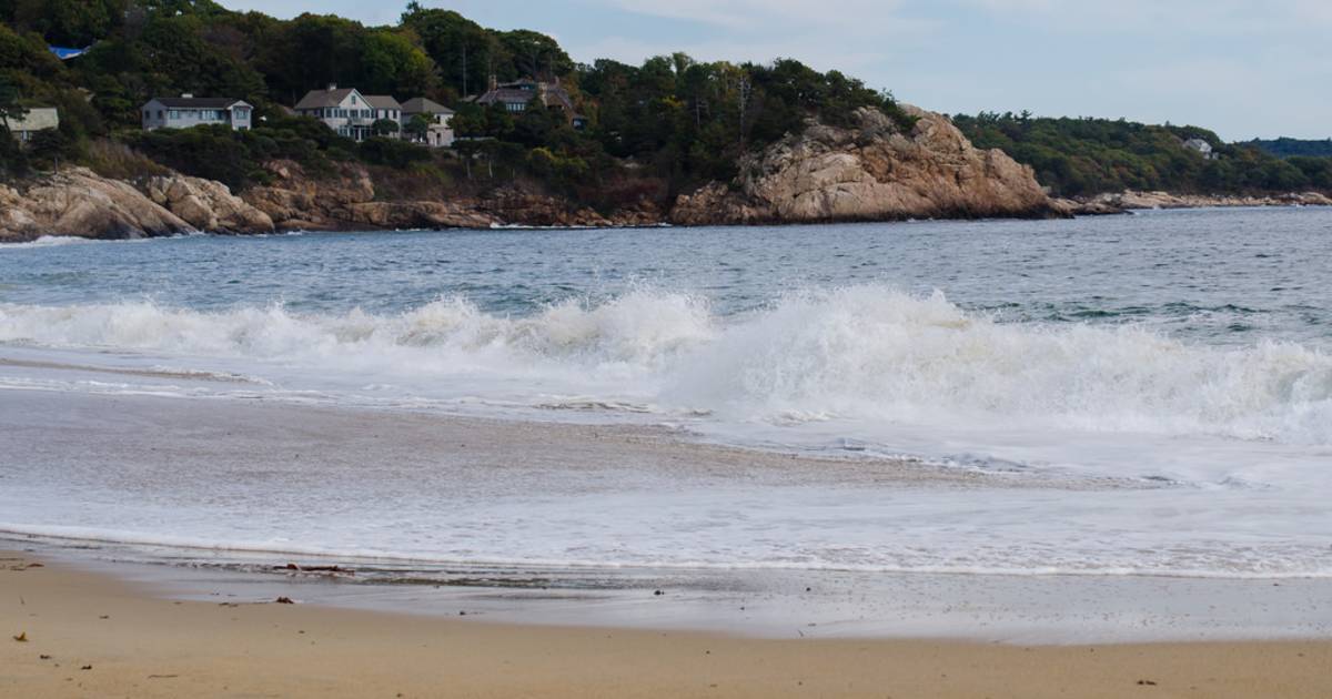 Singing Beach in Boston - Best Time