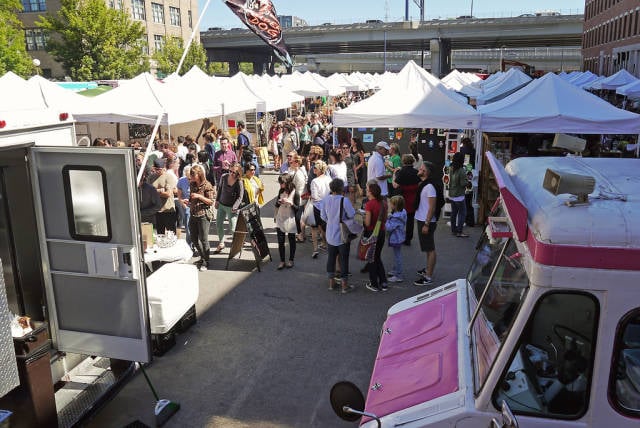 Best time to see SoWa Open Markets in Boston