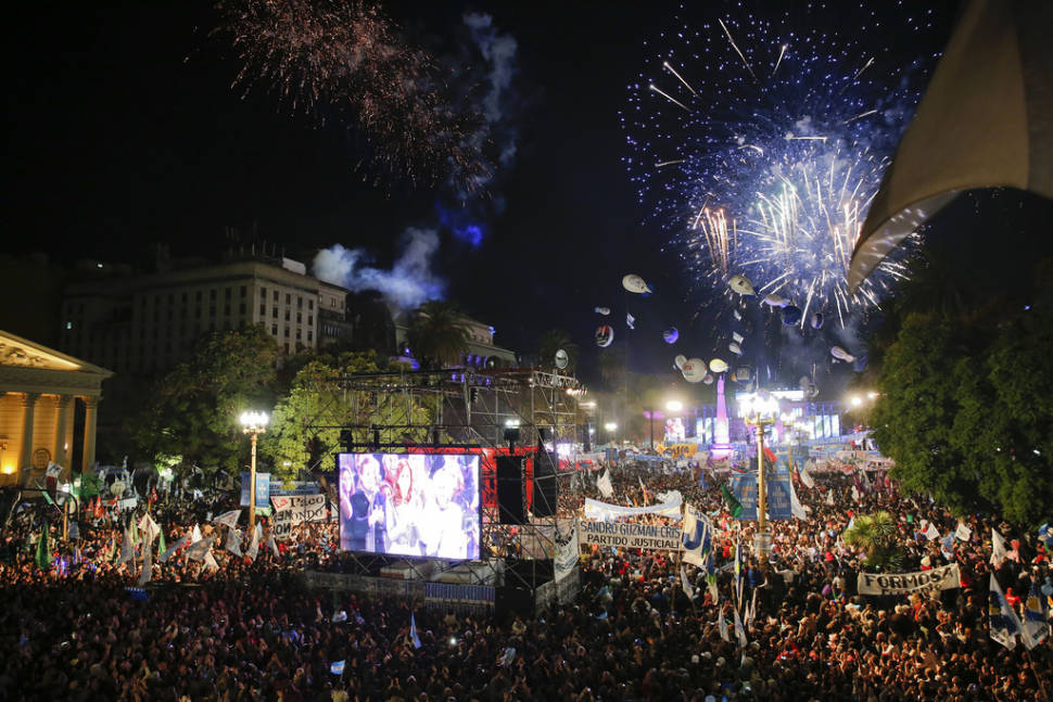 May Revolution Day (Día de la Revolución de Mayo) in Buenos Aires - Best Time