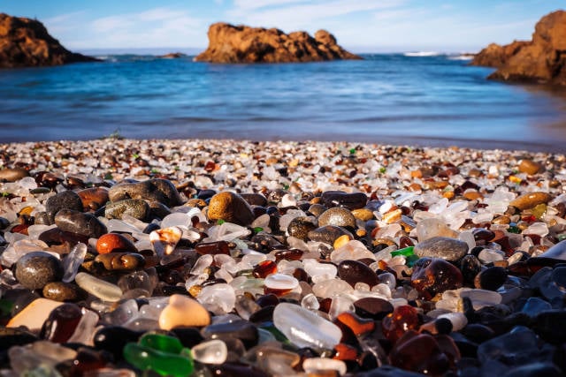 Glass Beach in California - Best Time