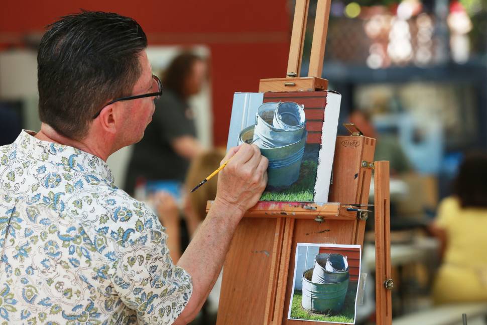 Best time for Festival of Arts of Laguna Beach in California