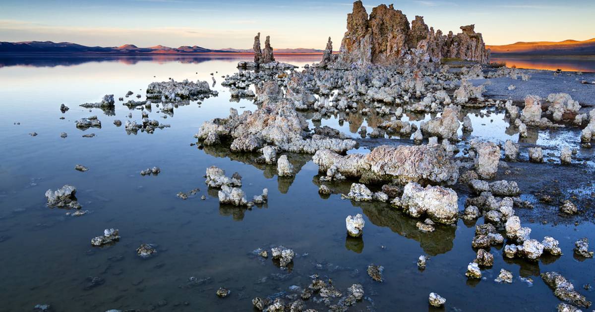 Tufa Towers of Mono Lake in California - Best Time