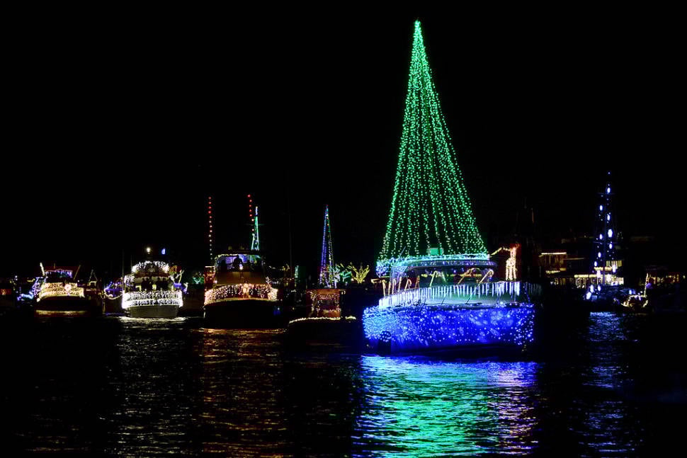 Newport Beach Christmas Boat Parade in California - Best Time