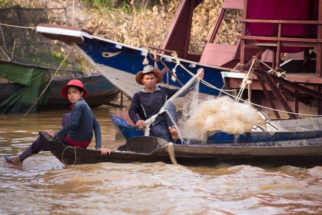 Best time for Kampong Phluk Floating Village in Cambodia
