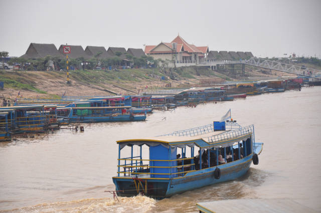 Tonlé Sap Floating Village