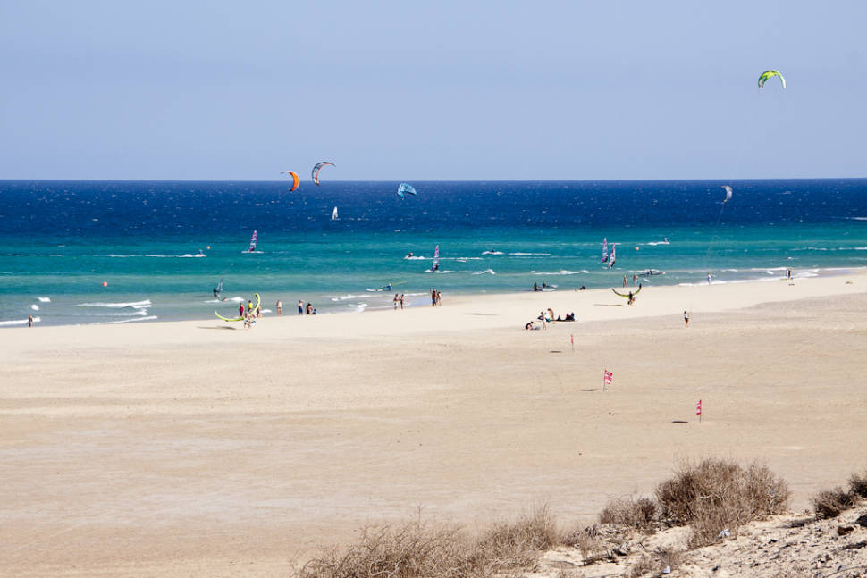 Fuerteventura Windsurfing & Kitesurfing World Cup in Canary Islands - Best Season