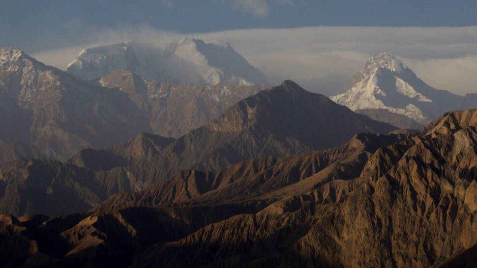 Climbing Kongur Tagh in China - Best Time