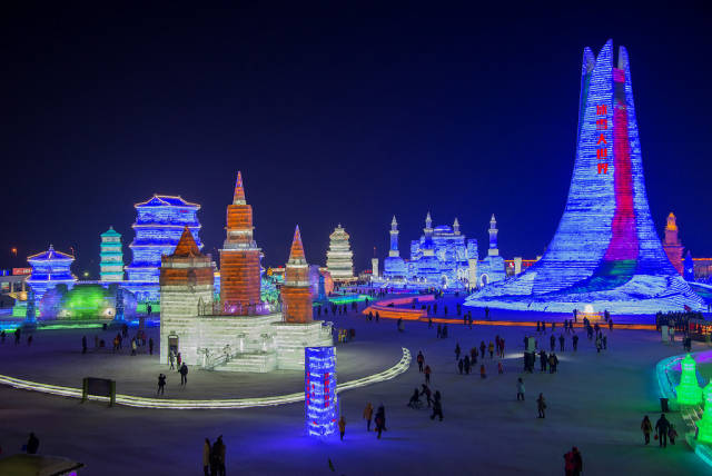 Best time for Harbin International Ice and Snow Sculpture Festival
