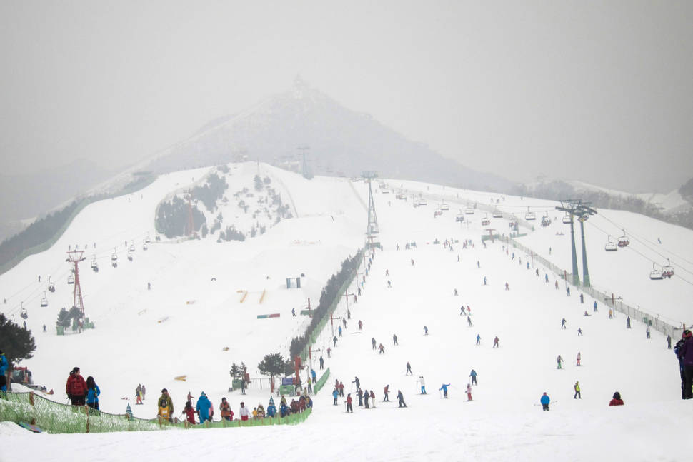 Skiing and Snowboarding in China - Best Time