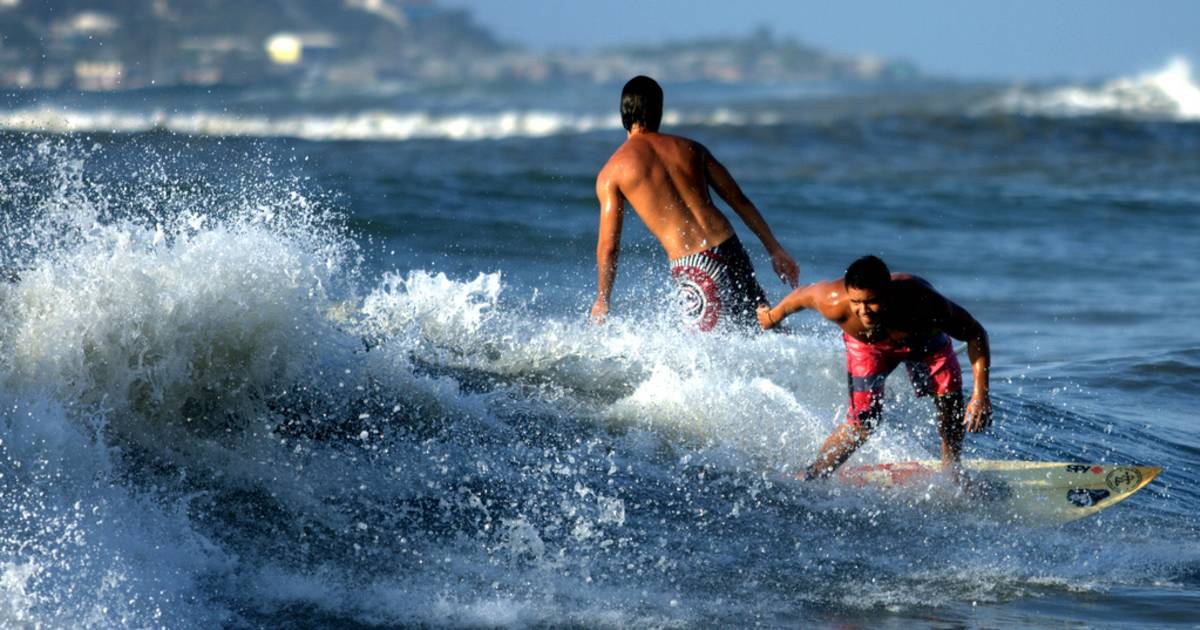 Surfing on the Caribbean Coast in Colombia - Best Time