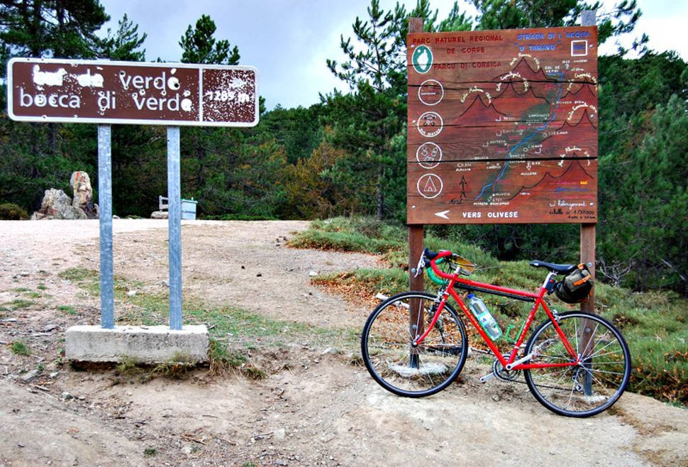 Cycling around the Island in Corsica - Best Season