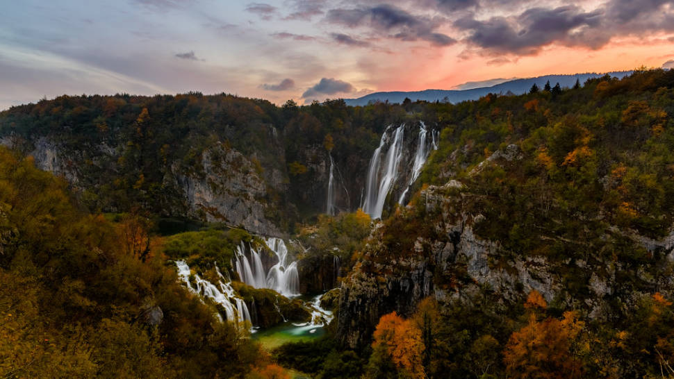 Autumnal Plitvice Lakes in Croatia - Best Season