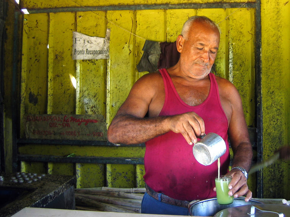 Sugar cane juiceman