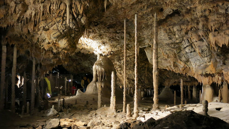 Kateřinská jeskyně (Katerinska Cave)