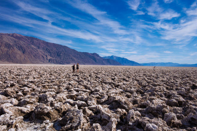 Best time for Devil’s Golf Course in Death Valley