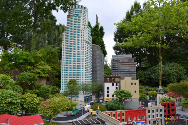 Best time for Legoland