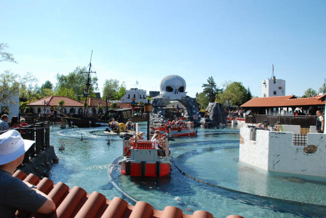 Best time for Legoland in Denmark