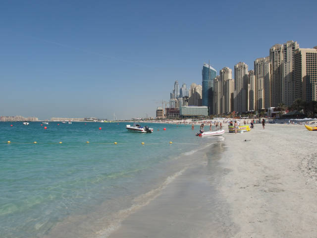 Beach Season in Dubai - Best Season