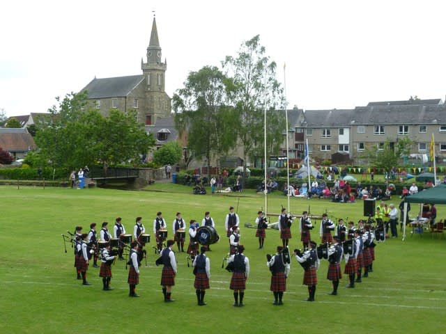 Best time for Ceres Highland Games in Edinburgh