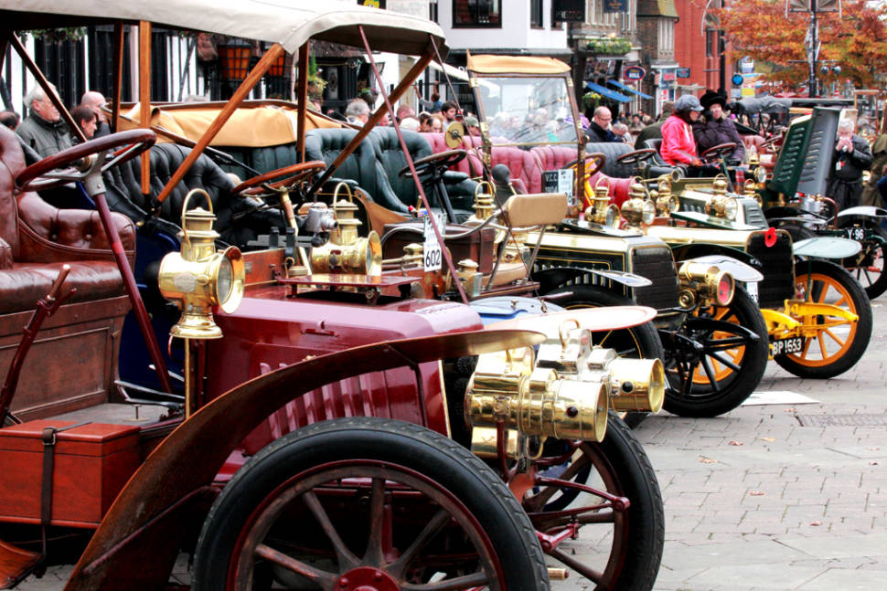 London to Brighton Veteran Car Run in England - Best Season