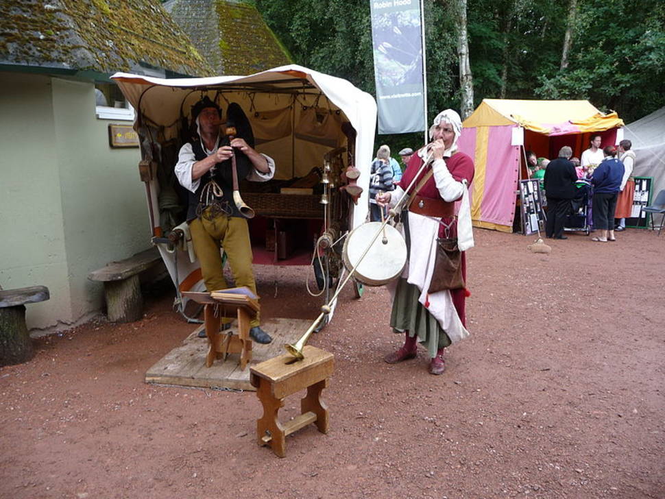 Robin Hood Festival in England - Best Season