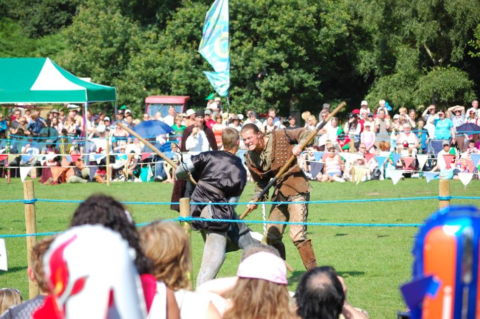 Best time to see Robin Hood Festival in England