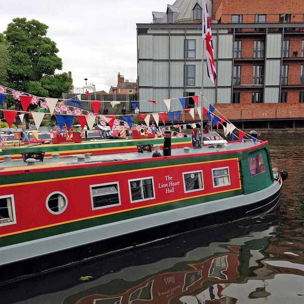 Stratford River Festival in England - Best Time