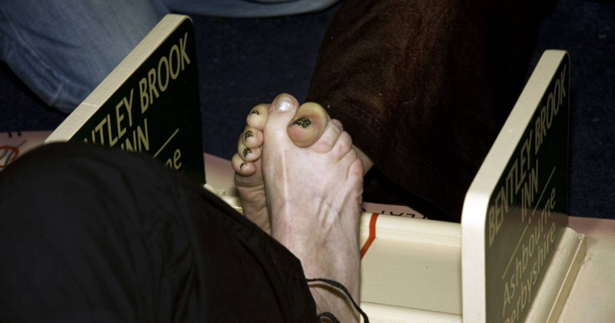 World Toe Wrestling Championships in England - Best Time