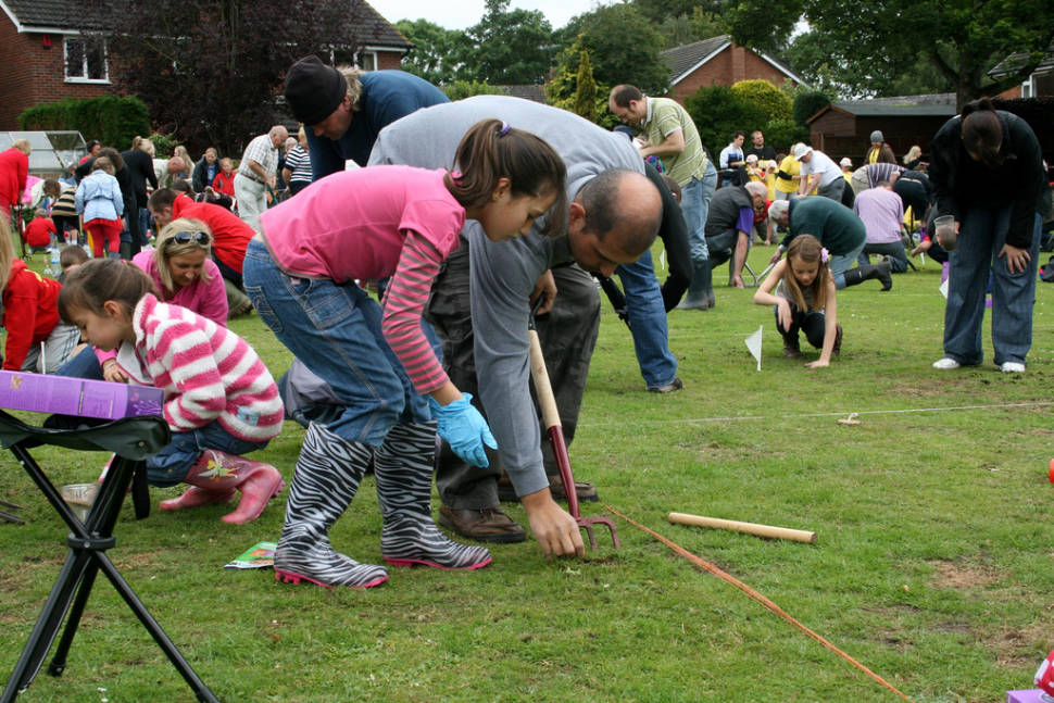 World Worm Charming Championships in England - Best Time