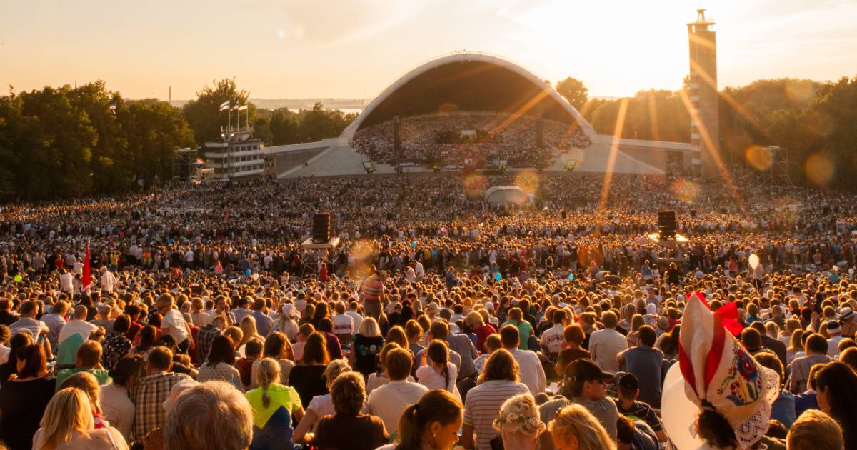 Massive Song and Dance Celebration (Laulupidu) in Estonia - Best Time