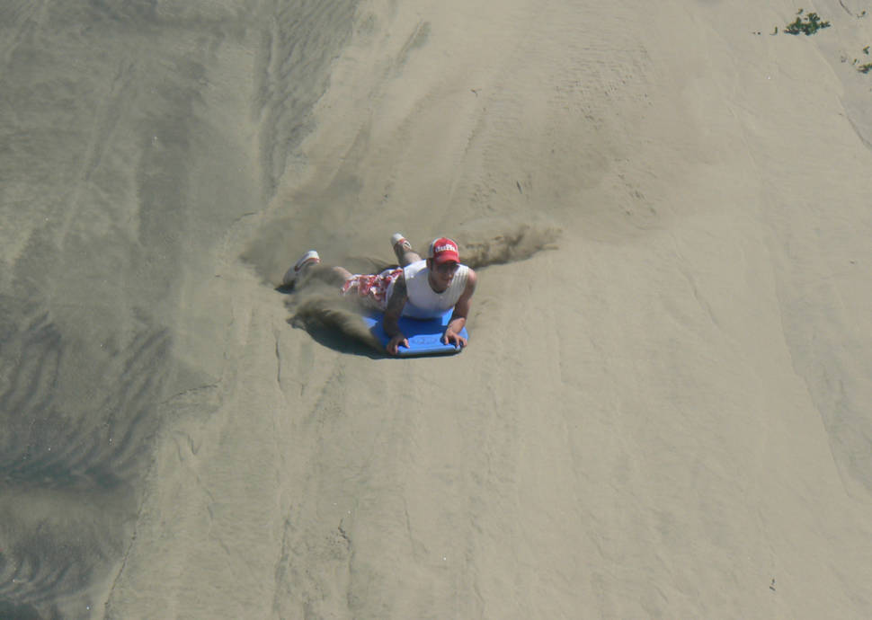 Sandboarding in Sigatoka in Fiji - Best Season