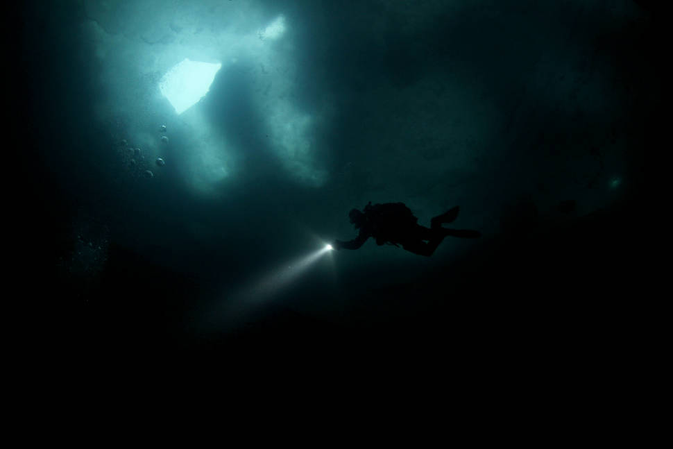 Ice Diving in Finland - Best Season
