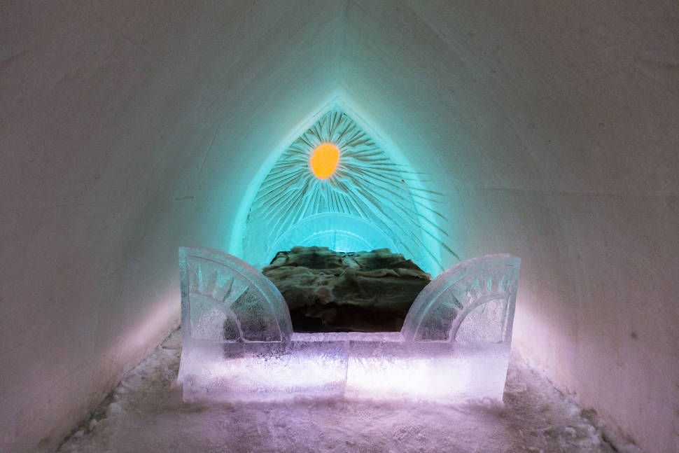Snow & Ice Architecture in Finland - Best Season