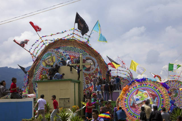 Best time for Festival de Barriletes Gigantes or Day of the Dead Kite Festival in Guatemala