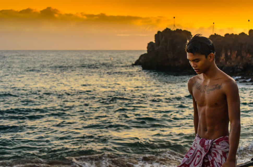 Best time to see Torch Lighting and Cliff Diving in Hawaii