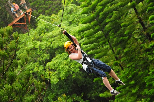 Ziplining in Hawaii - Best Time