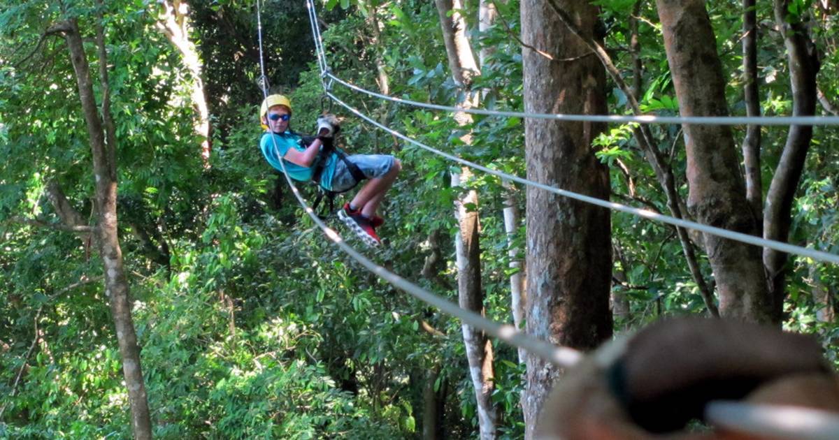 Ziplining on Roatán in Honduras - Best Time